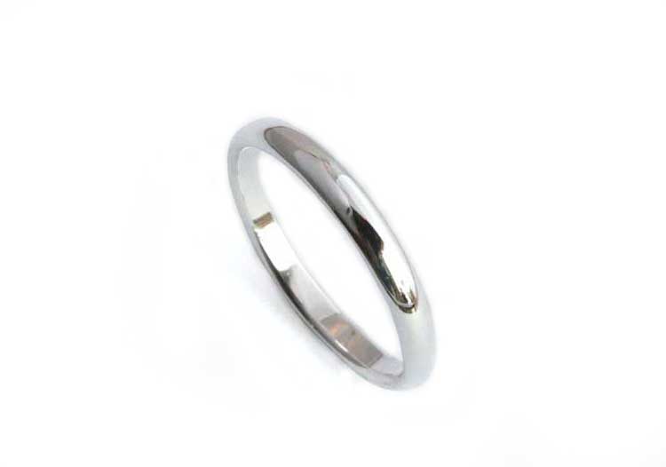 プラチナとゴールドの違い 結婚指輪の素材選びに迷ったら おすすめや特徴をアドバイスします オリジナルジュエリーナータ